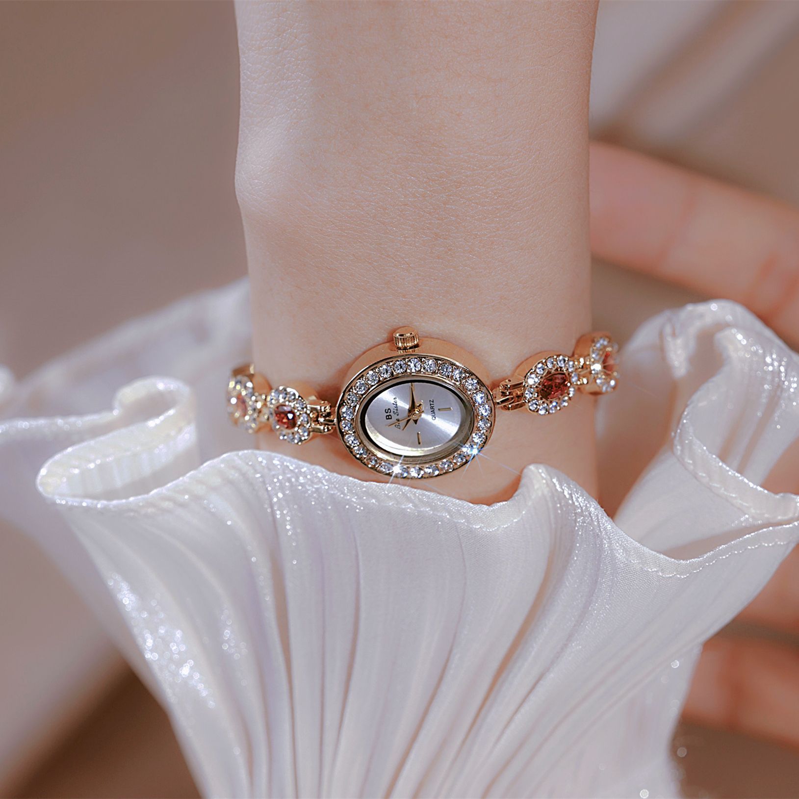 UTHAI Jam Tangan Rantai Wanita - Minimalist Thin Watch ulasan dan harga